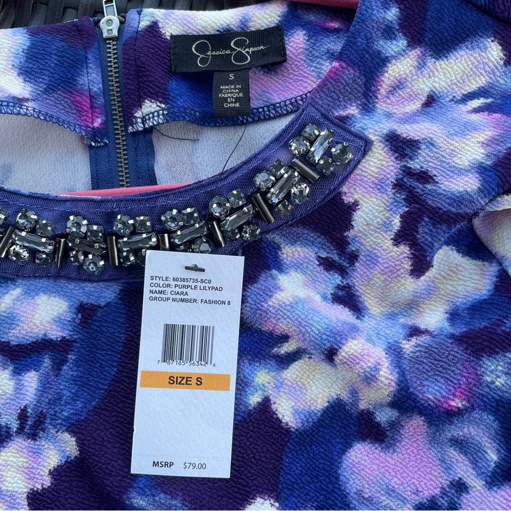 Jessica Simpson Ciara Dress in Purple Lilypad Size S (NWT) - Picture 10 of 12